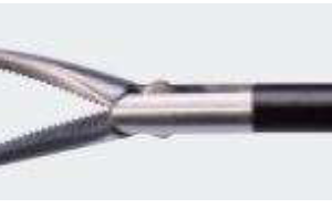 Pinza Maryland de laparoscopia Endoor C y Endoor Tontarra, referencia 611-202-53 · Maryland curva Endoor C, 5 × 330 mm